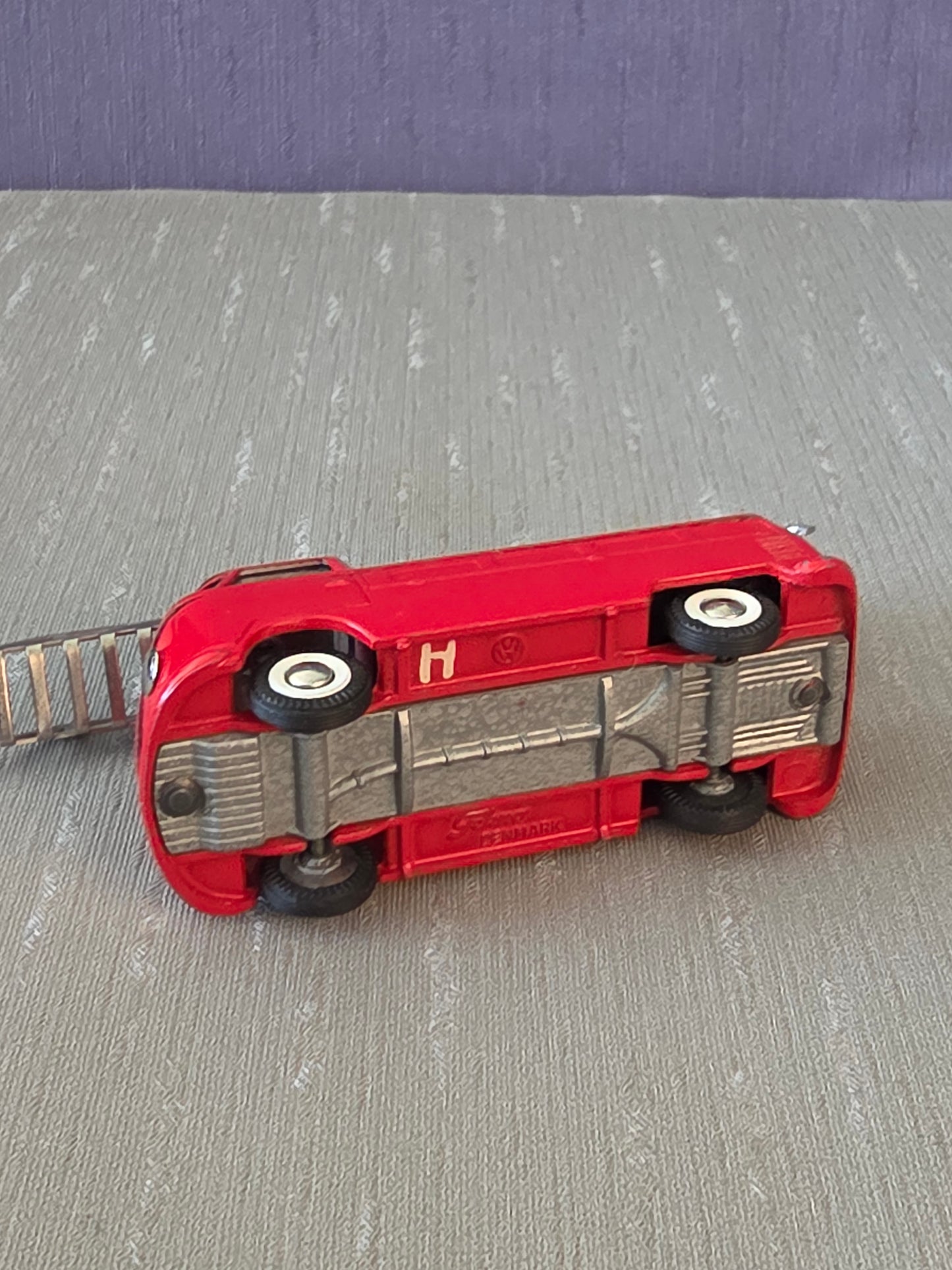 Tekno VW Type II Stigebrandbil