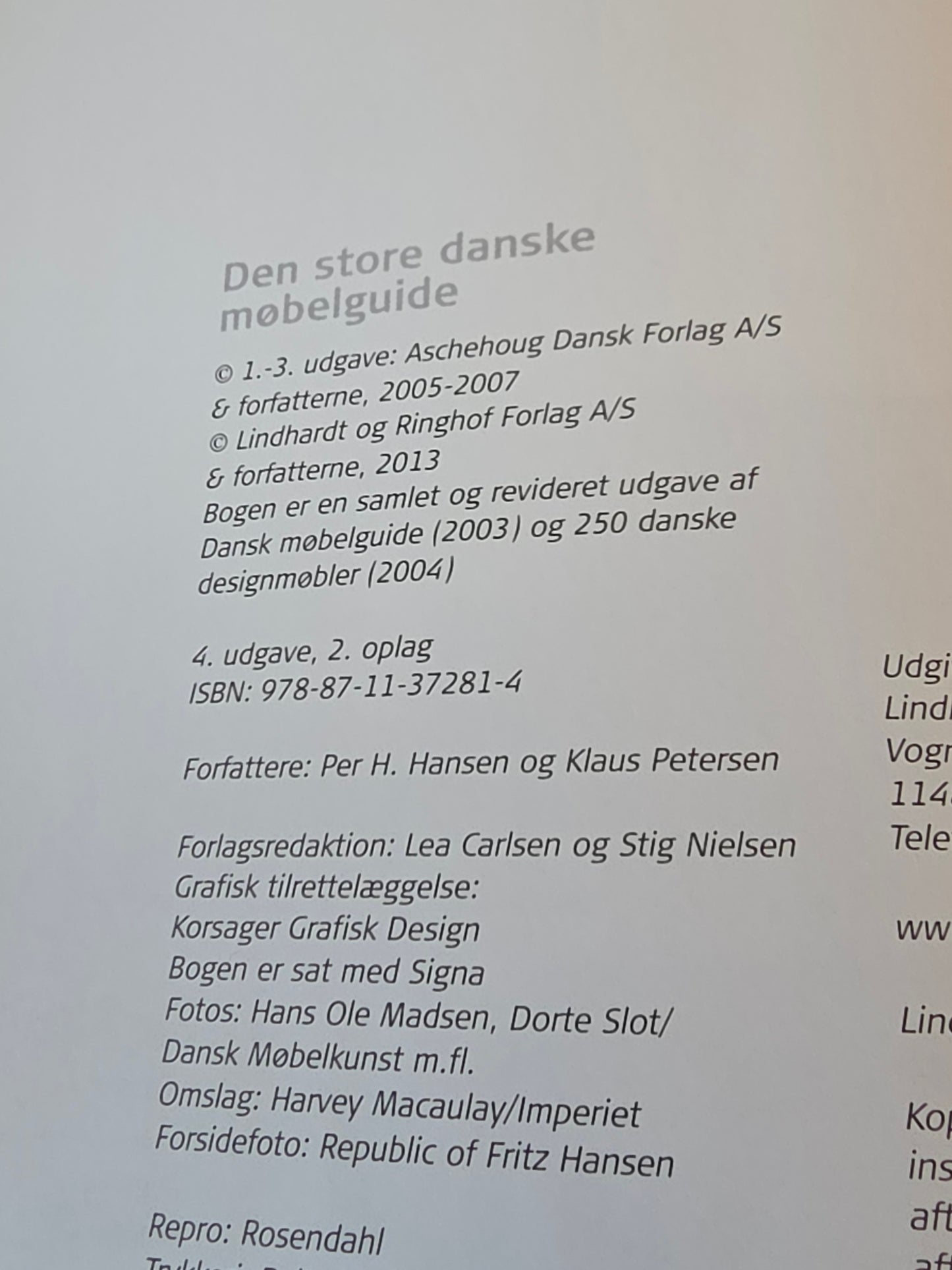Den Store Danske Møbelguide 2013