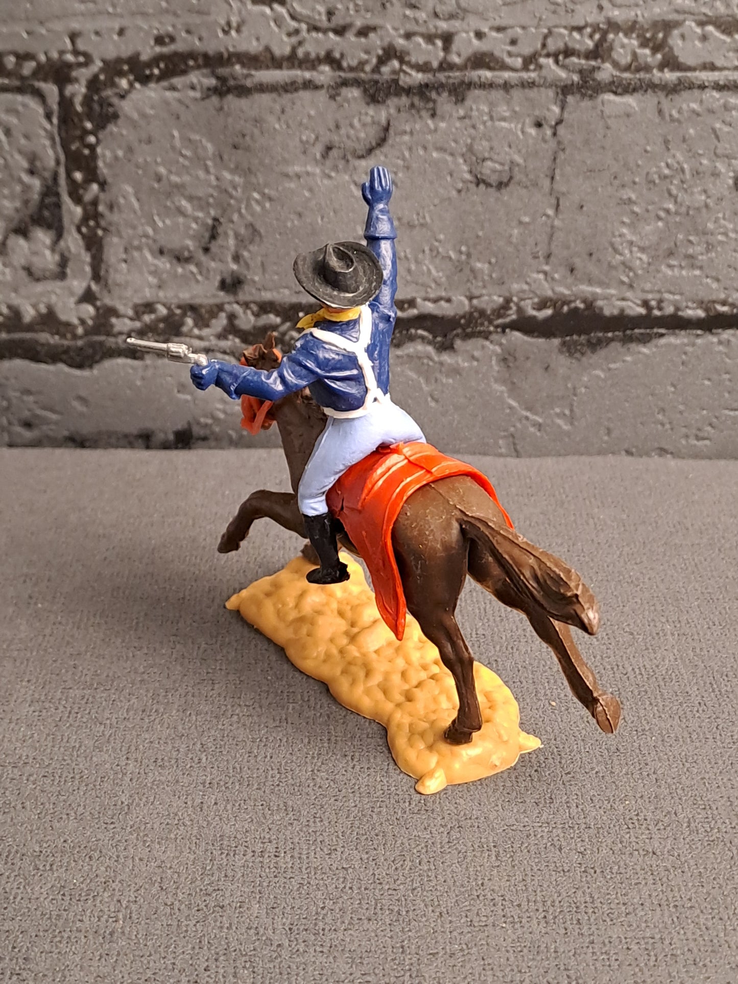 Timpo Toys U.S Cavalry Soldier on Horse / Timpo Toys U.S Kavaleri Soldat på Hest