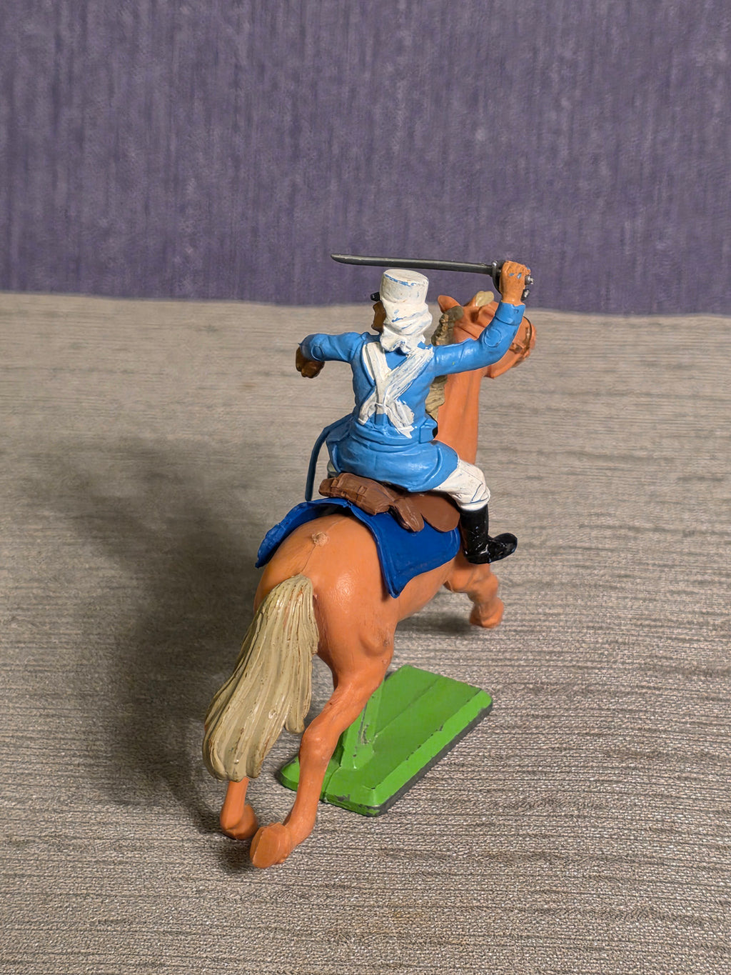 Britains Deetail Fremmedlegionen Rytter med Sabel / Foreign Legion Rider with Saber