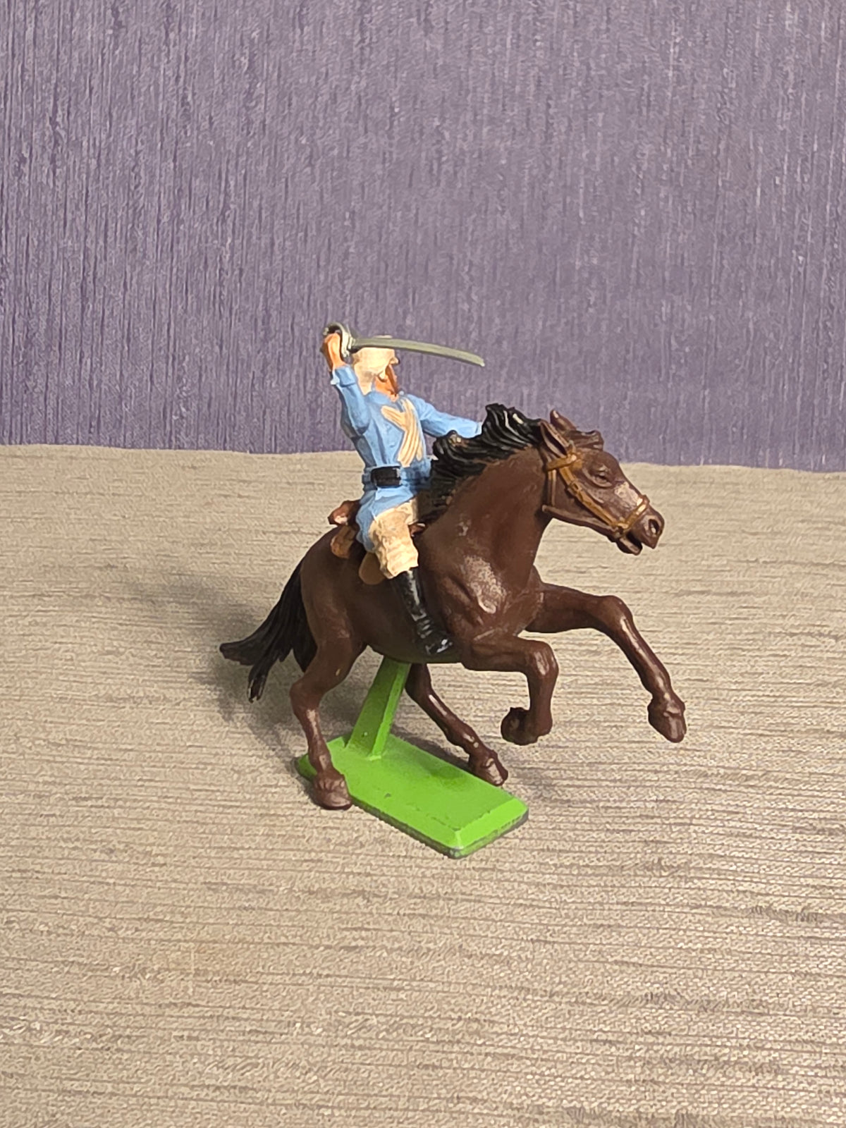 Britains Deetail Fremmedlegionen Rytter med Sabel / Foreign Legion Rider with Saber