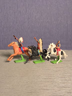Britains Deetail Indianere på Hest  / Indians on Horse