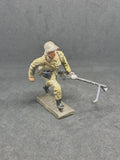 Wehrmacht Soldier w/heavy machine gun