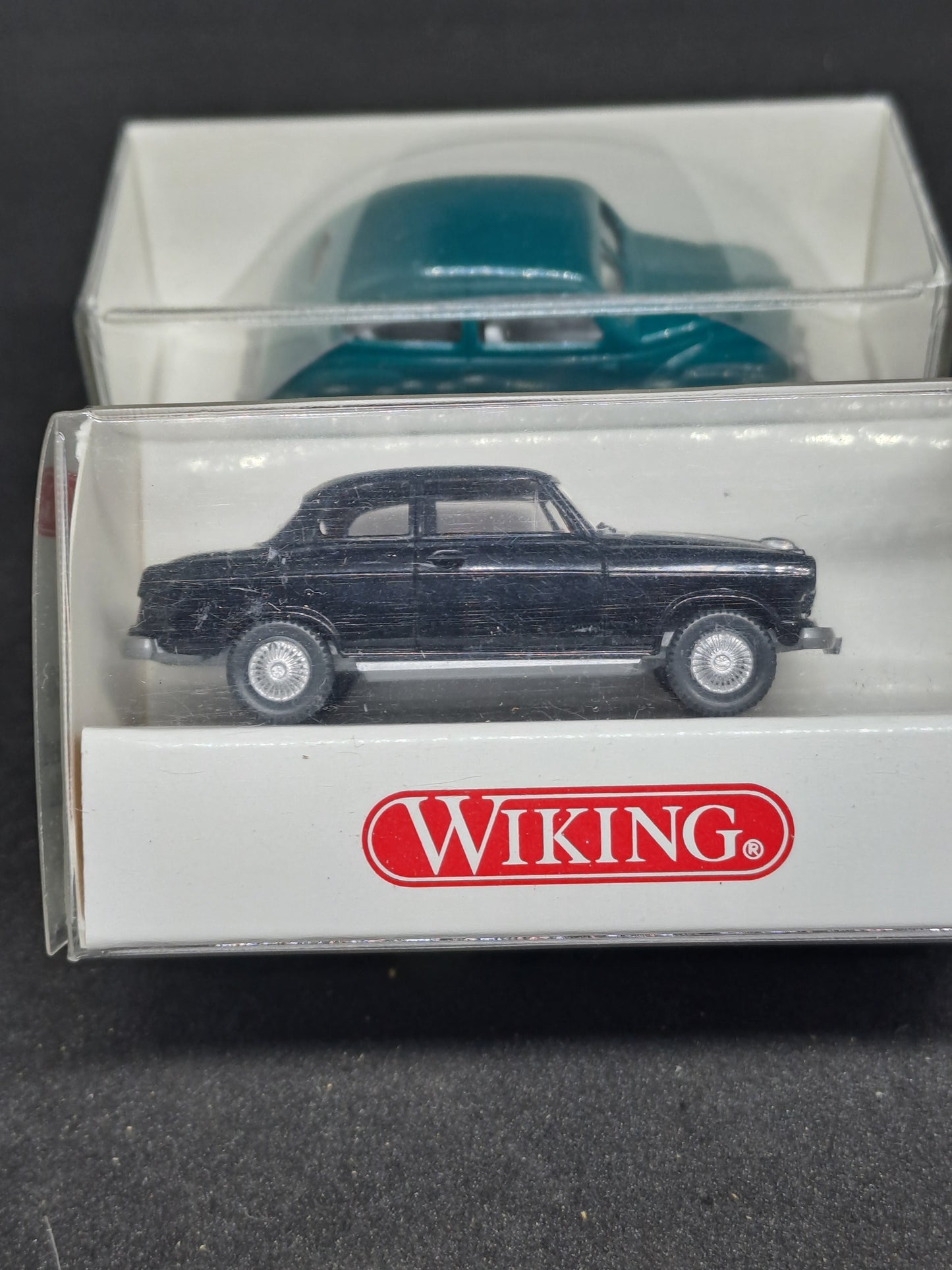 Wiking Ford Taunus og Borgward Isabella