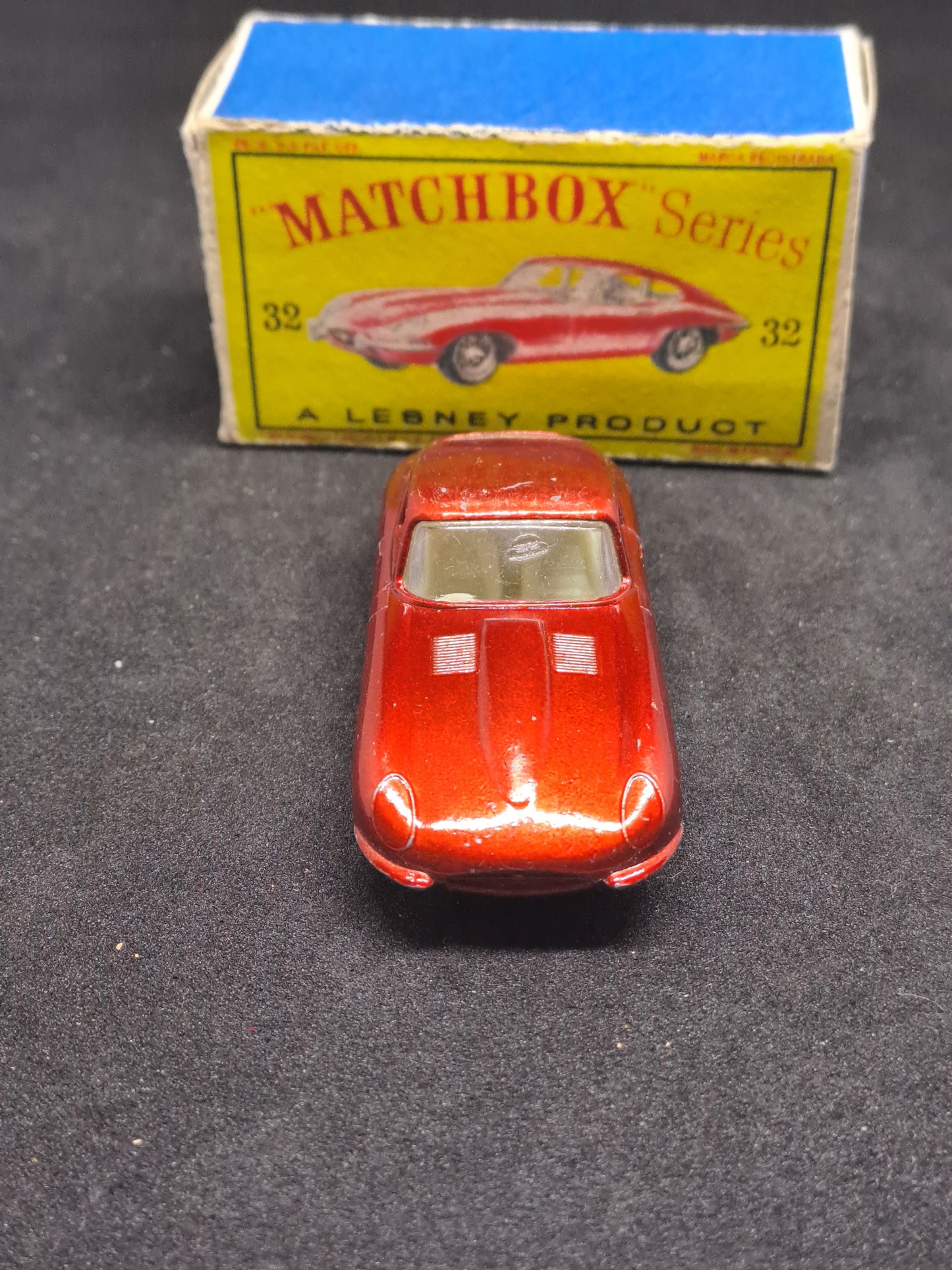 Matchbox No. 32