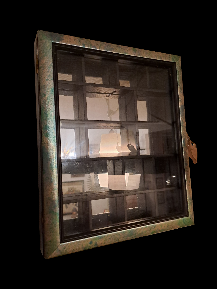 Square Vintage Display Cabinet / Firkantet Vintage Display Skab