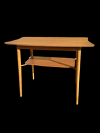 Scandinavian Vintage Teak Table/Skandinavisk Vintage bord i teak
