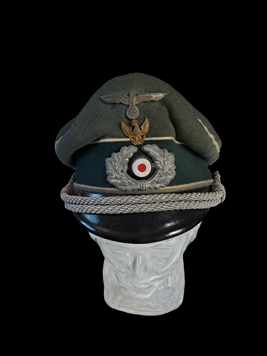 WW2 German Officer Cap with swedish Eagle/ WW2 Tysk Officers kasket med svensk Ørn