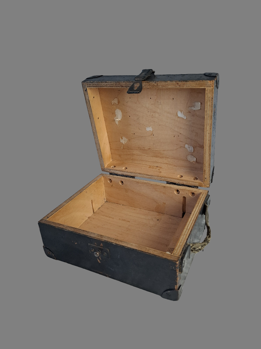WW2 Wooden Storage Box / WW2 Boks i Træ