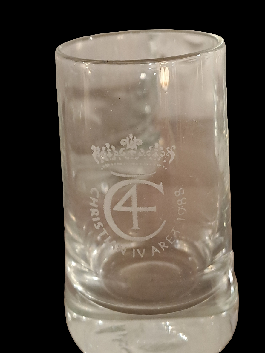 Chr.4 Glasses/Chr.4 Glas