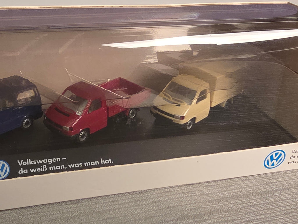 VW Dealer Box 1995