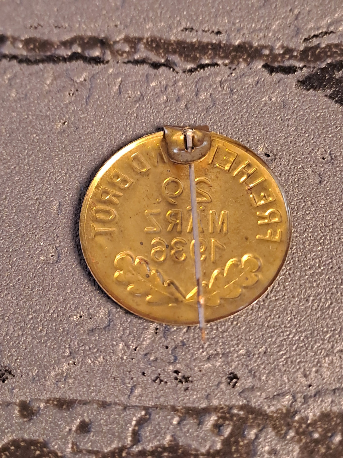 WW2 NSDAP Election Pin Freiheit und Brot 1936