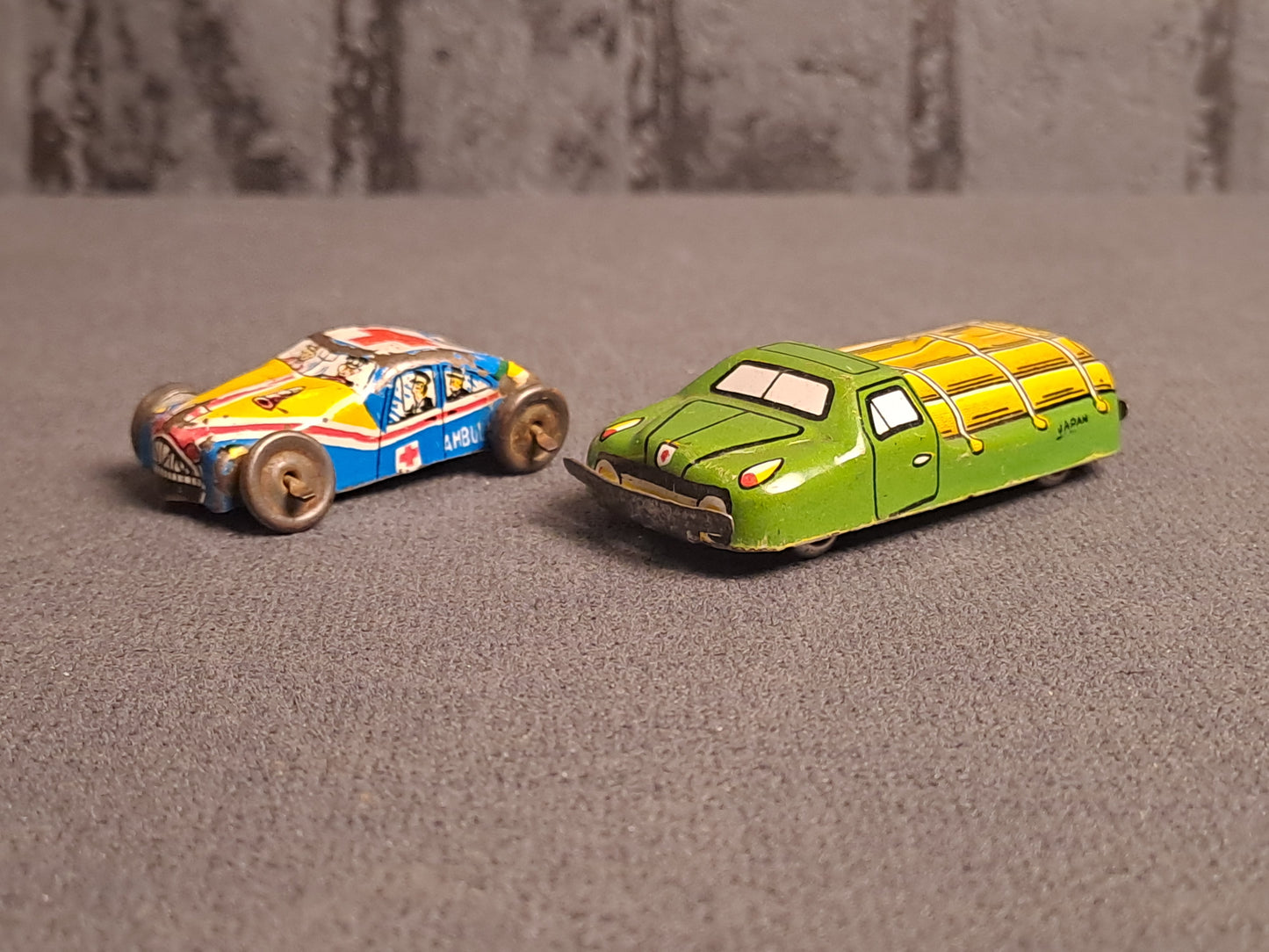 Vintage Lithographic Mini Tin Cars x2