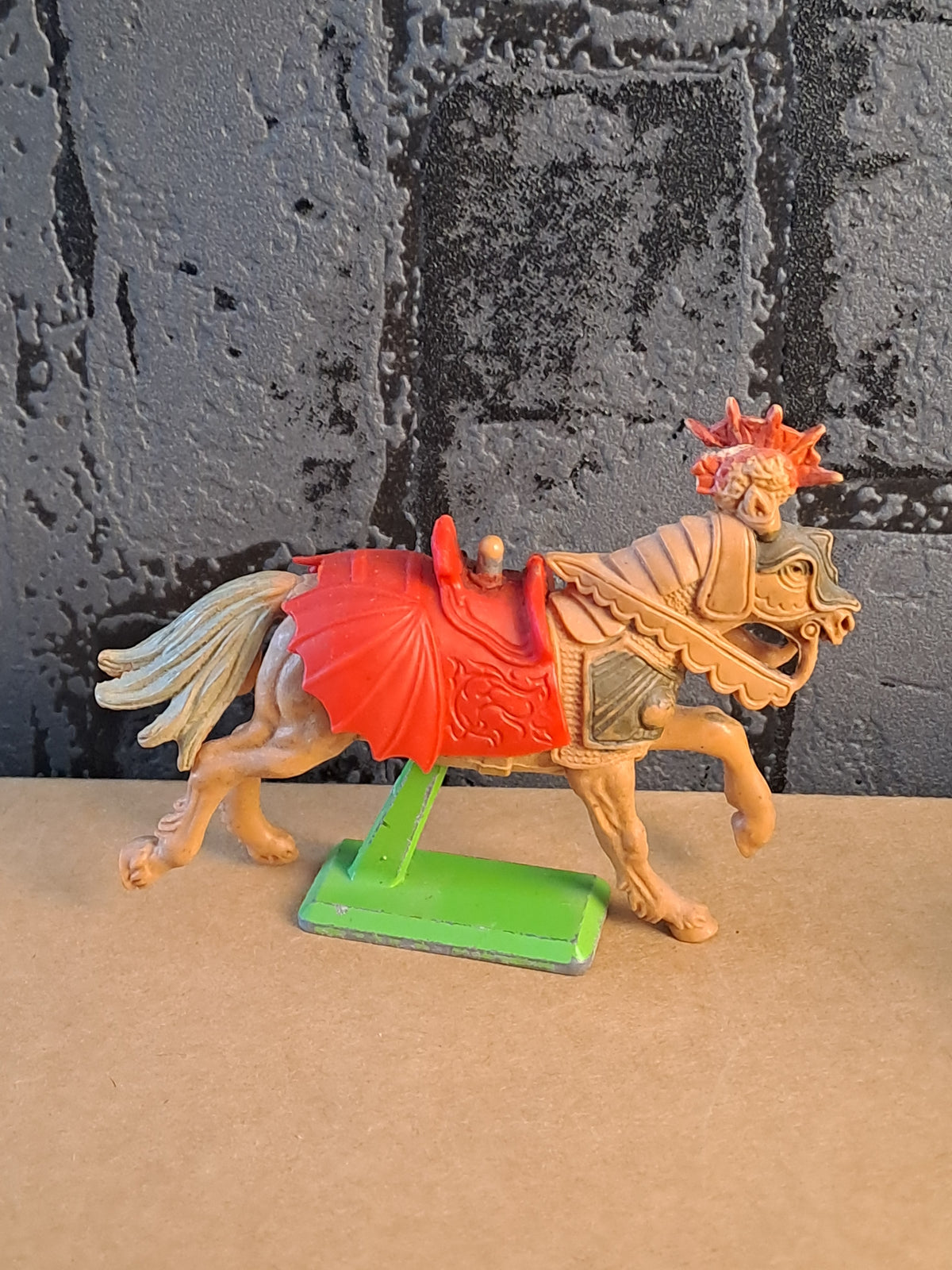 Britains Deetail Knight War Horses x11