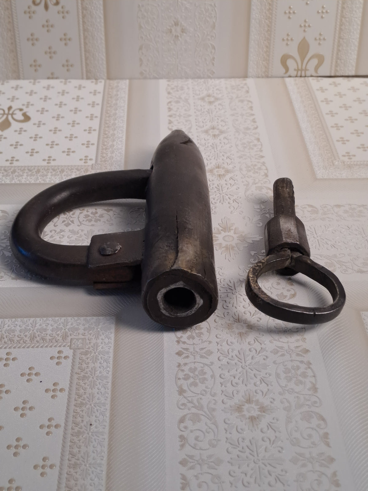 Antique Cast Lock 1870-1890 / Antique Padlock 1870-1880
