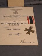WW2 Kriegsverdienstkreuz 2. Klasse with Envelope and Document / WW2 Krigsfortjenestesmedalje 2. Klasse med Konvolut og Tildelingsbevis