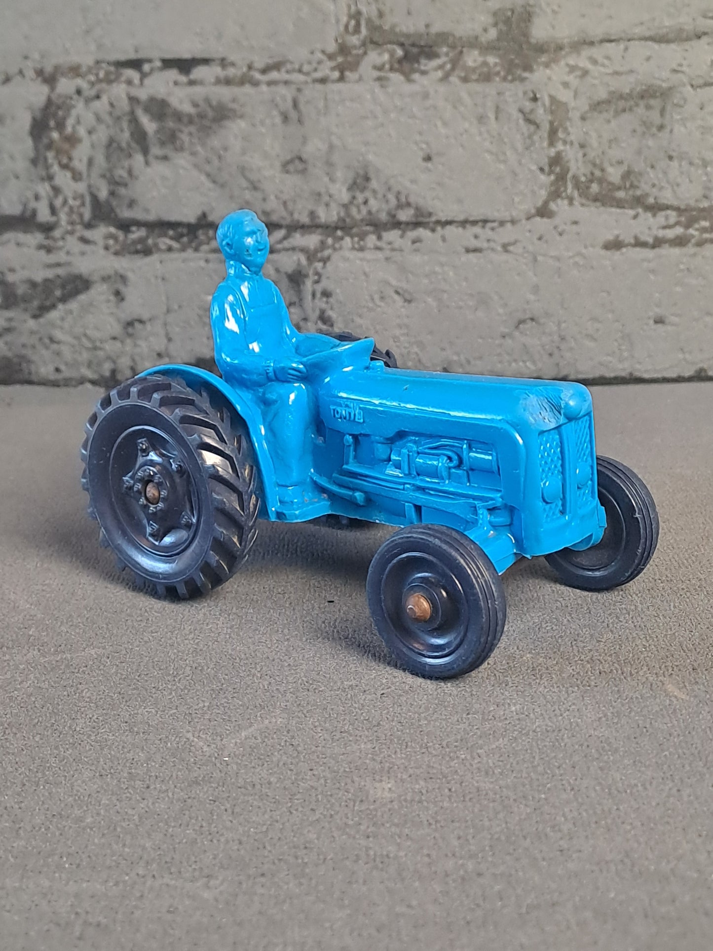 Tomte Laerdal Tractor / Tomte Lærdal Traktor