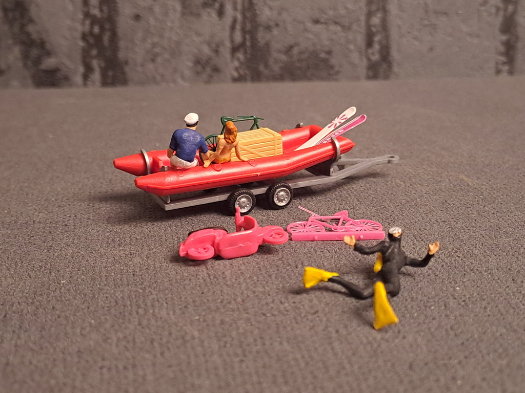 Boat, Diver a.m.