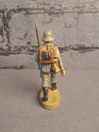 Elastolin German Soldier Marching / Elastolin Tysk Marcherende Soldat