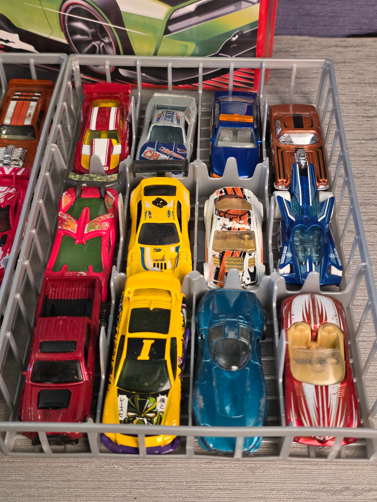 Hot Wheels Collector Case med 24 Biler