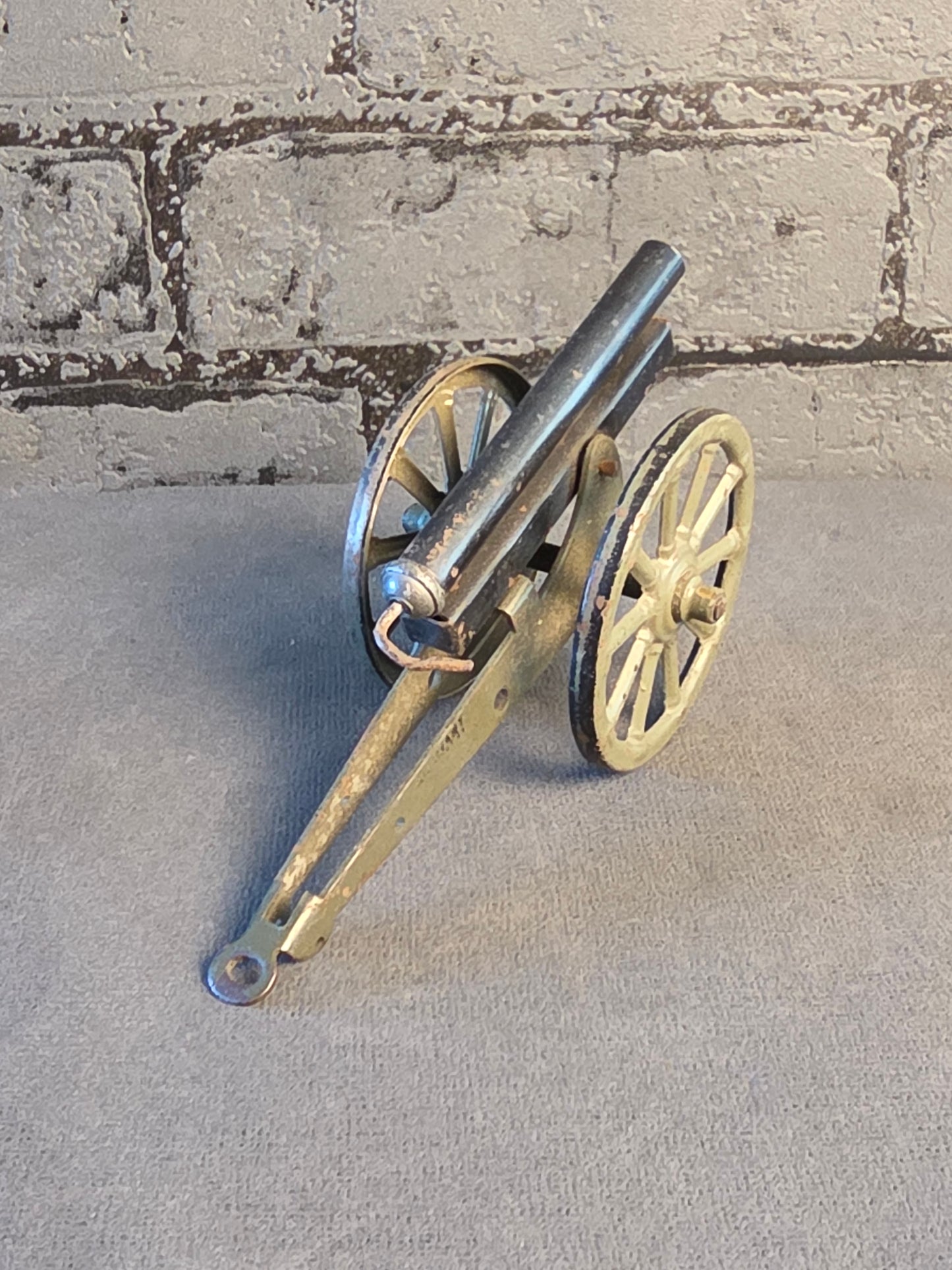 Antik Kanon 13 cm. 1920/30.