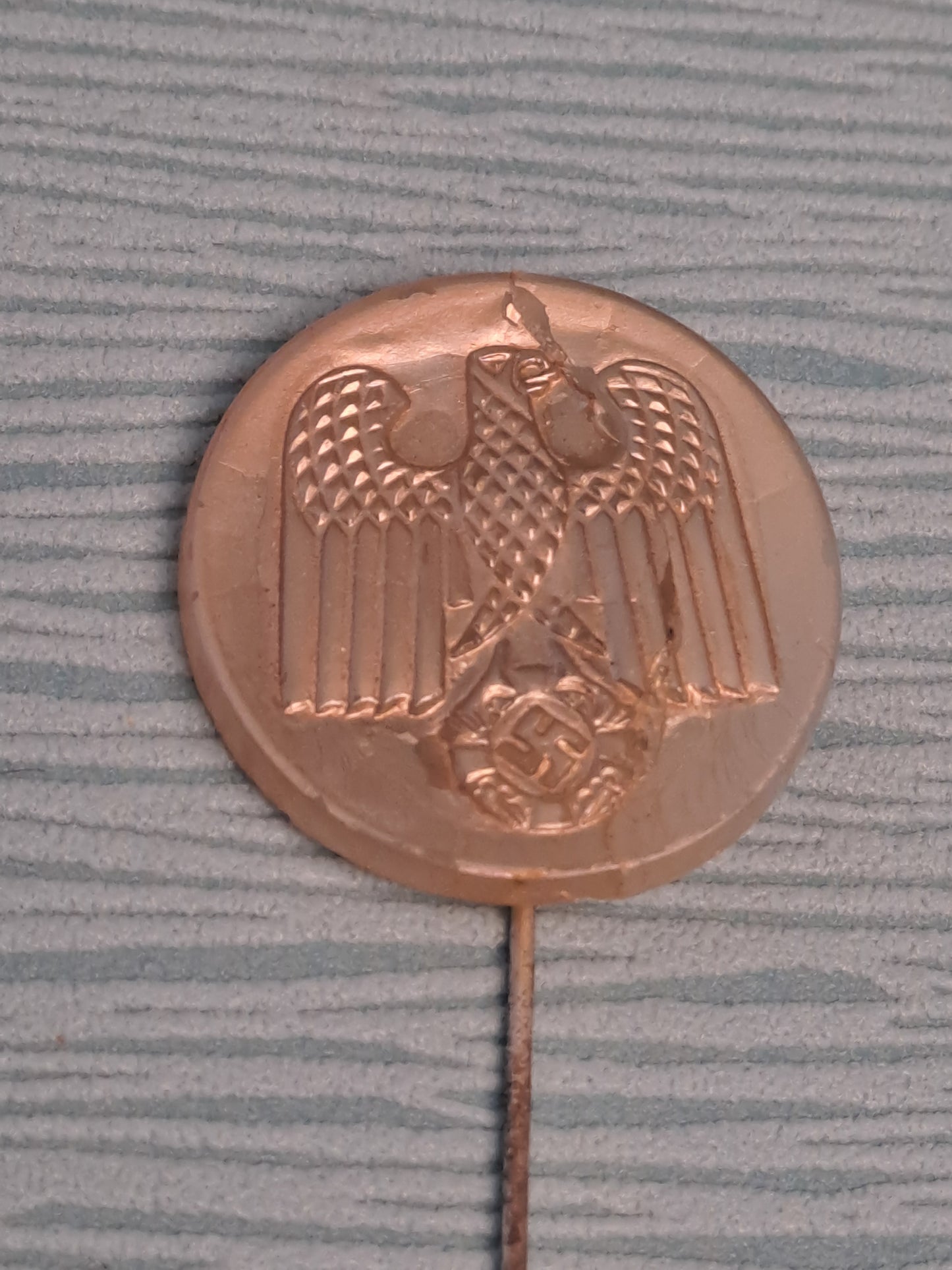 WW2 Winterhilfswerk Pin