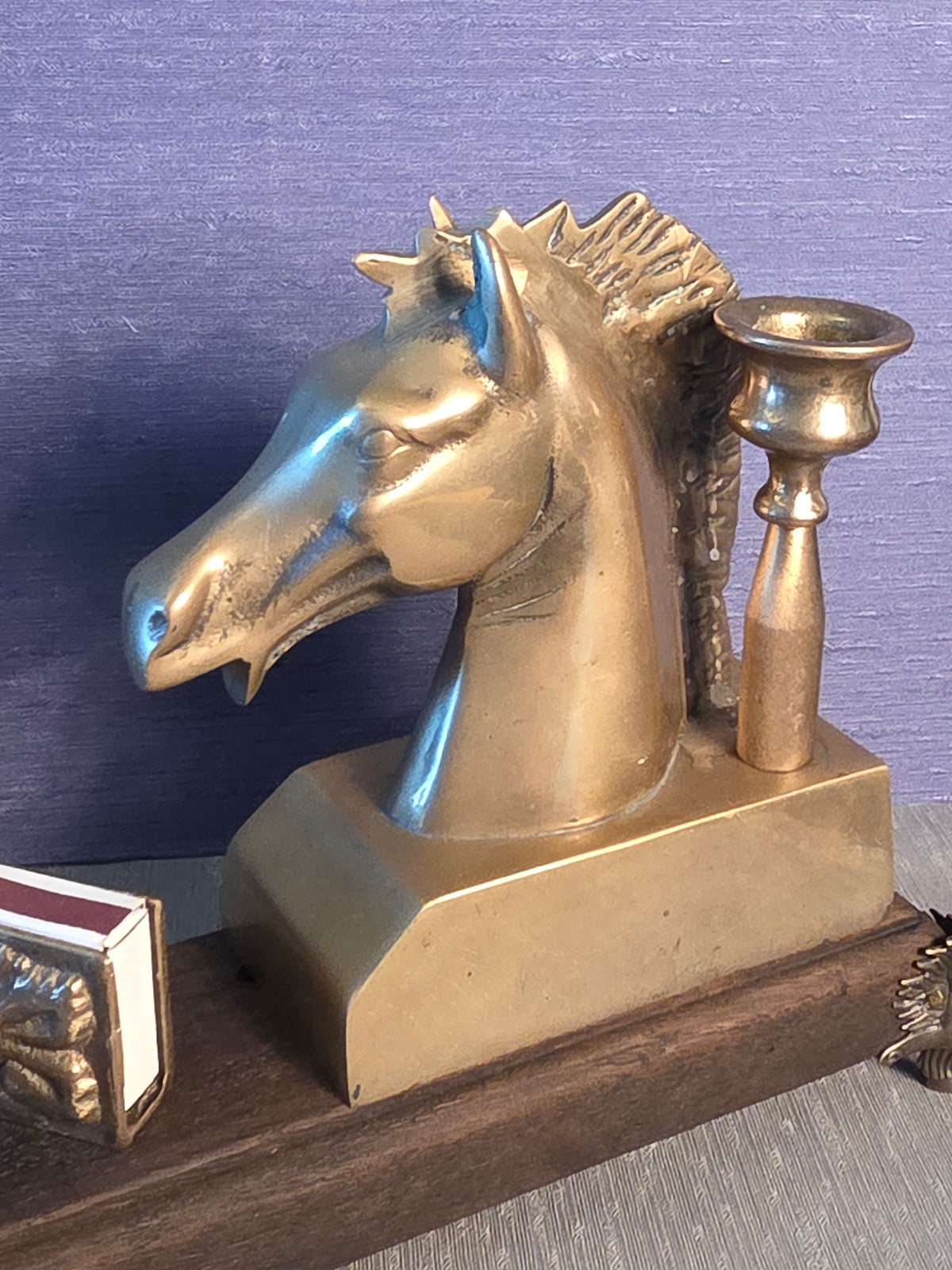 Messing Lysestage med Hest / Candleholder in Brass with Horse