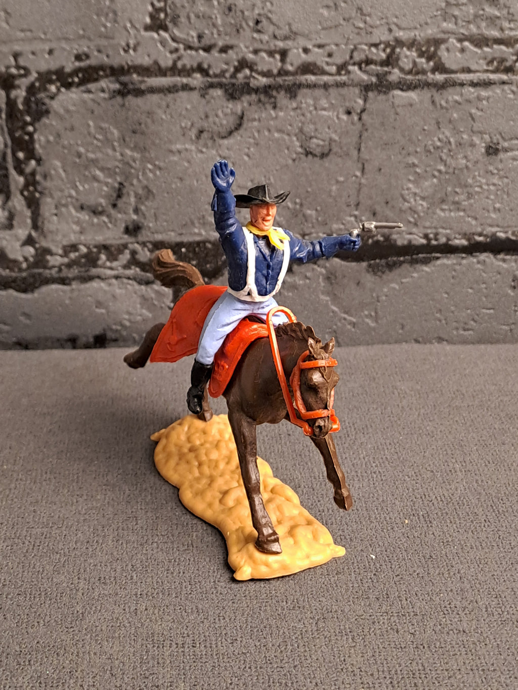 Timpo Toys U.S Cavalry Soldier on Horse / Timpo Toys U.S Kavaleri Soldat på Hest