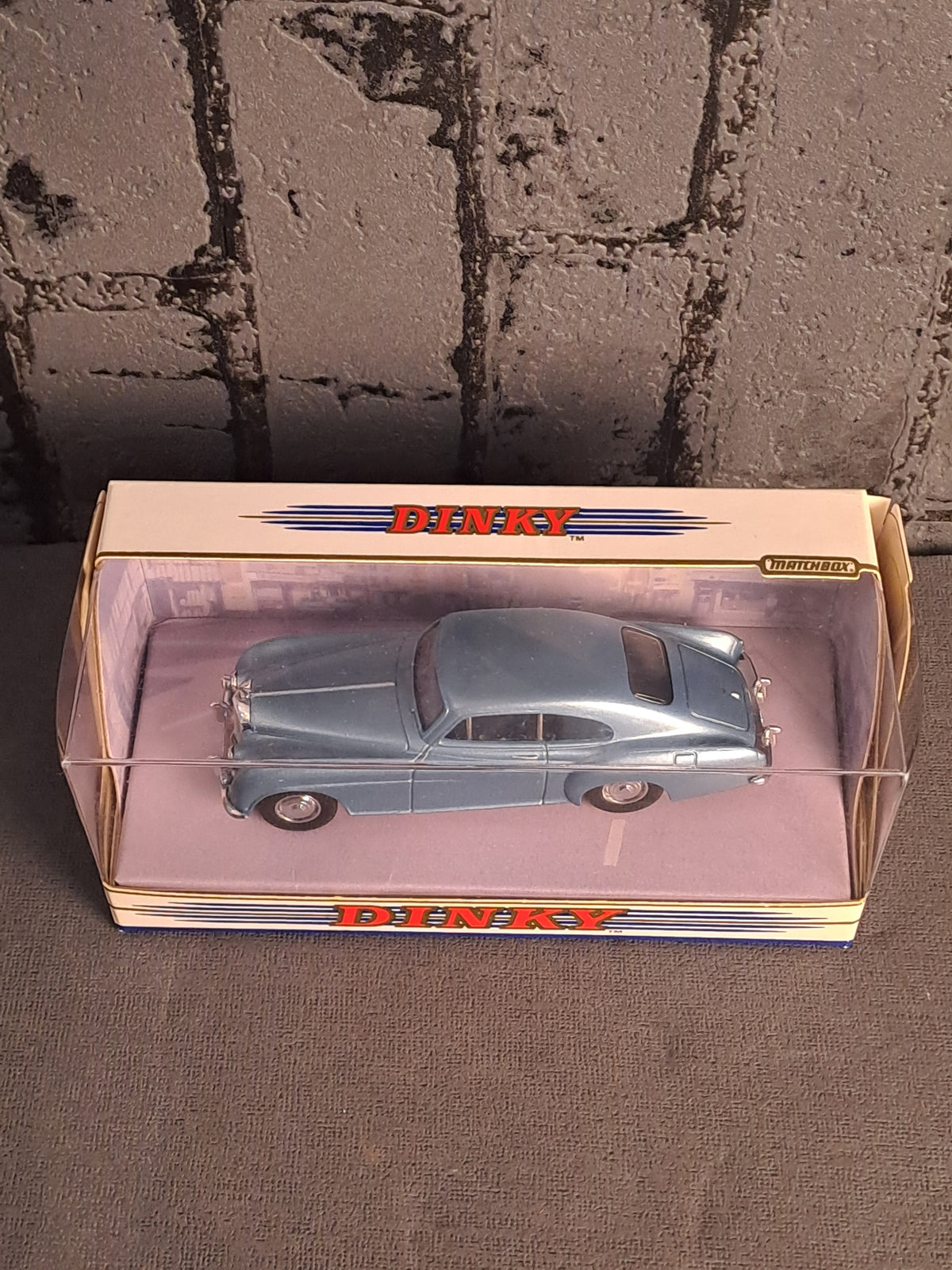 The Dinky Collection 1955 Bentley Continental