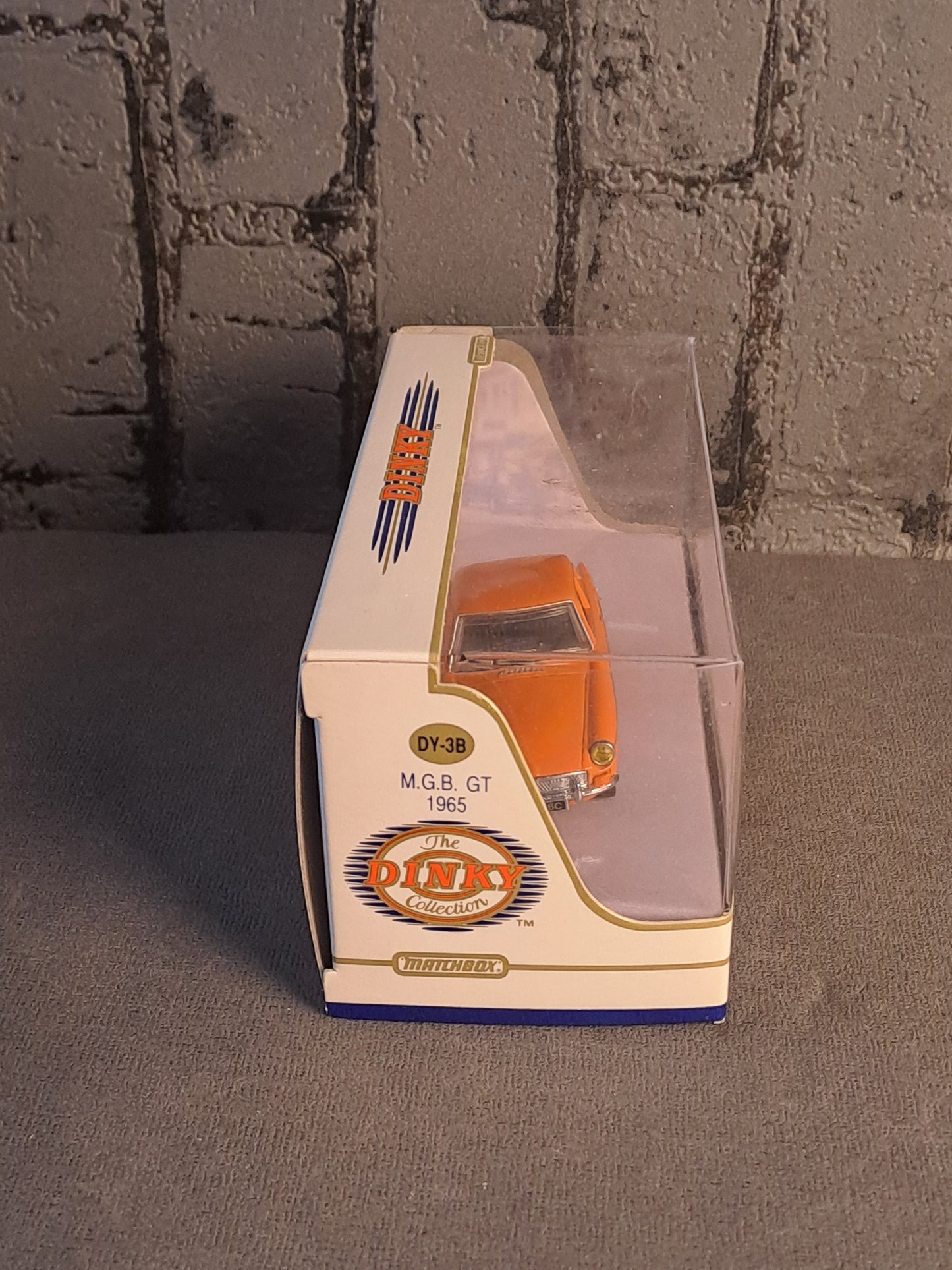 The Dinky Collection M.G.B. GT 1965