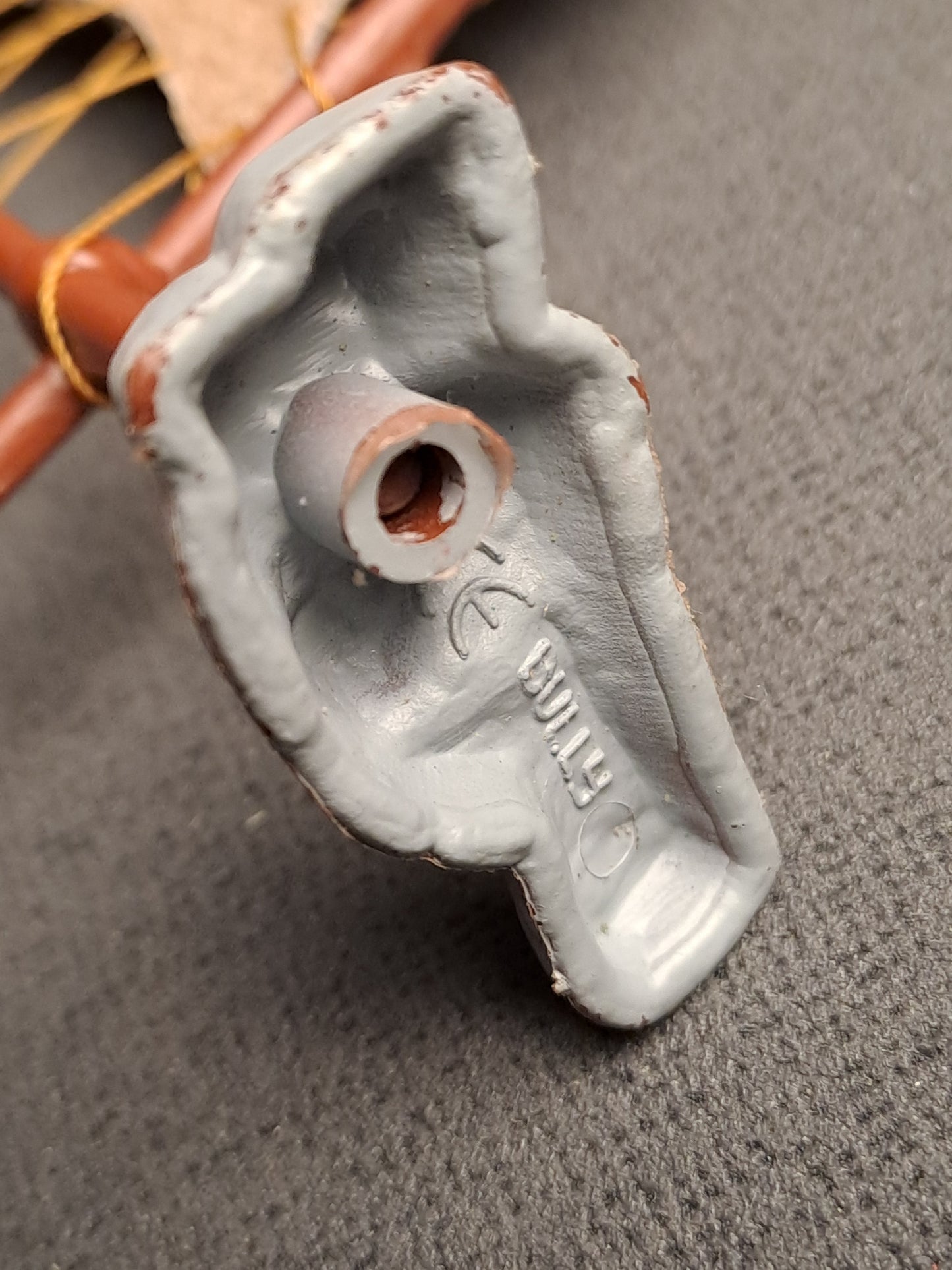 Timpo Toys Indians with Tent and Leather Stretch / Timpo Toys Indianere med Telt og Skind