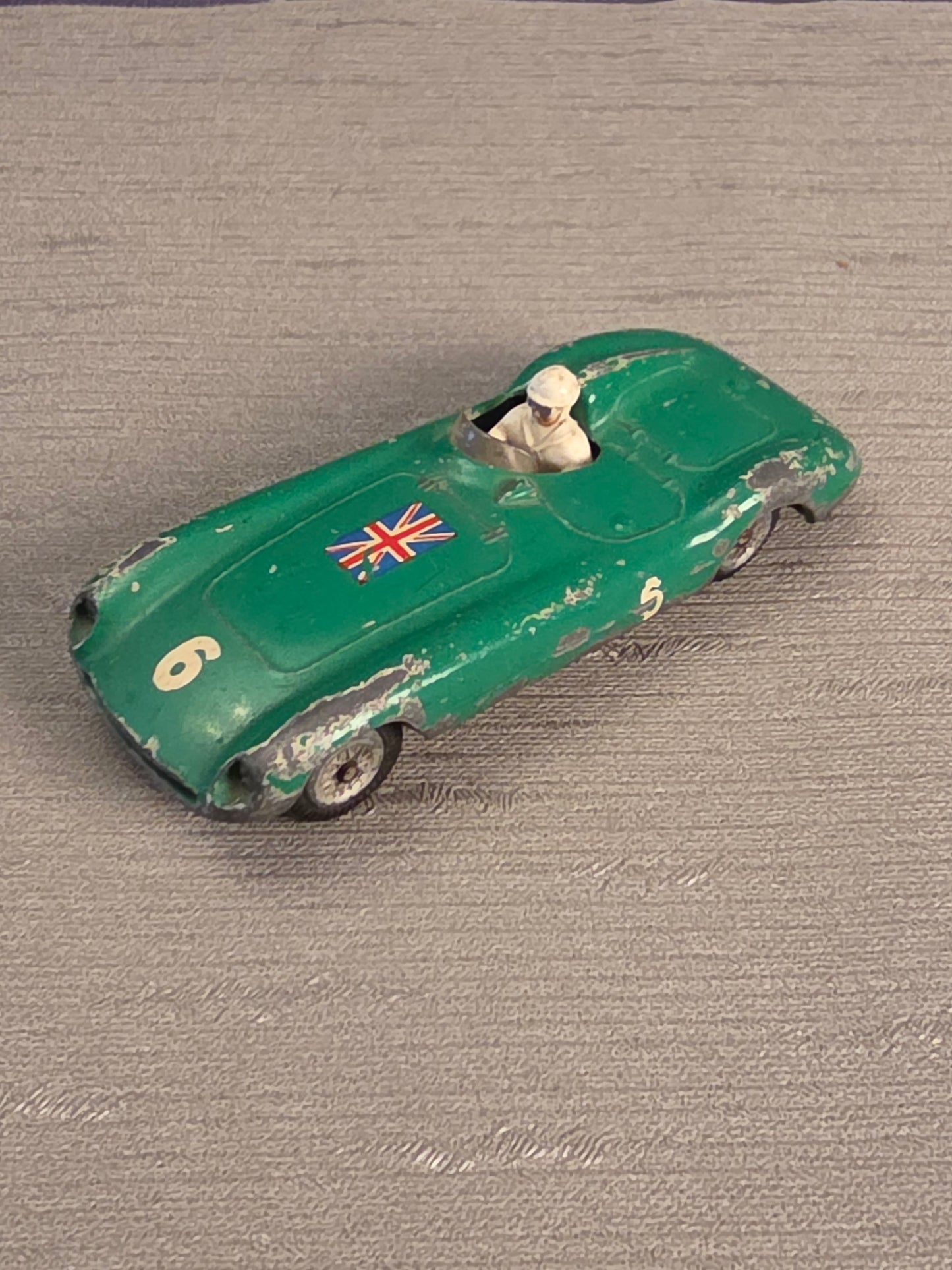 Tekno 813