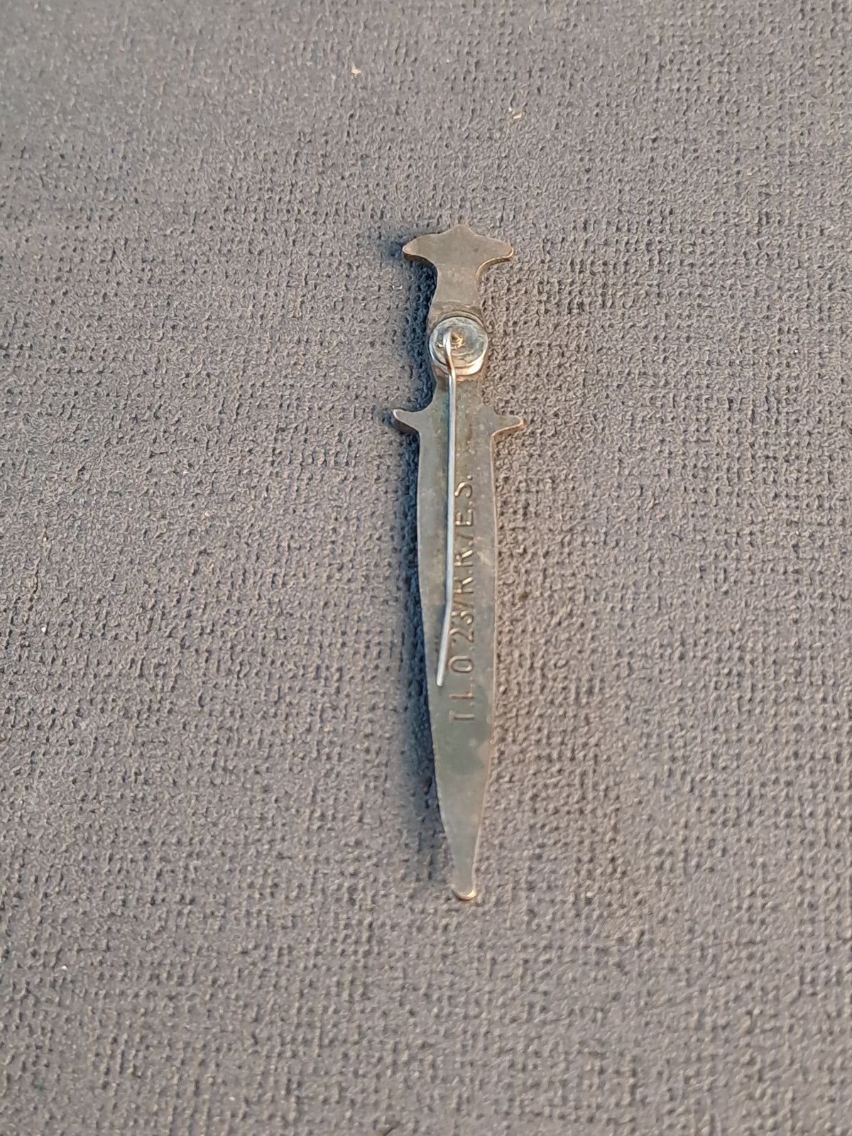 WW2 SS Dagger Brooch / WW2 SS Dagger Brooch