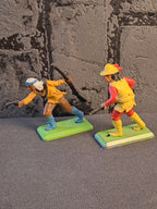 Britains Deetail Apaches and Mexicans