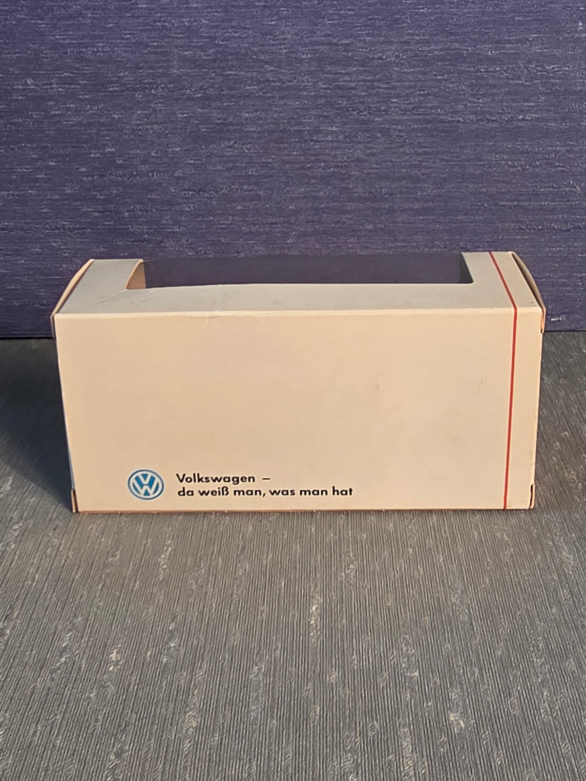 VW Caravelle Dealer Box