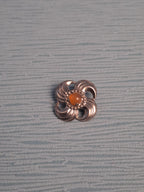 WW2 WHW Sun Wheel Flower Rare / WW2 WHW Swastika Flower Rare