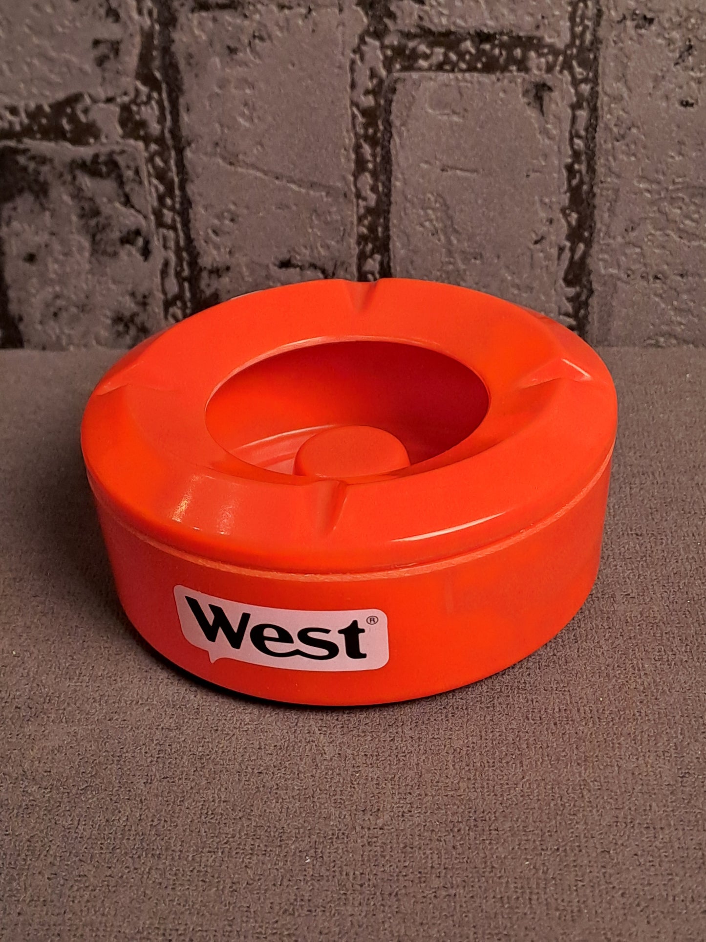 West Ashtray / West Askebæger