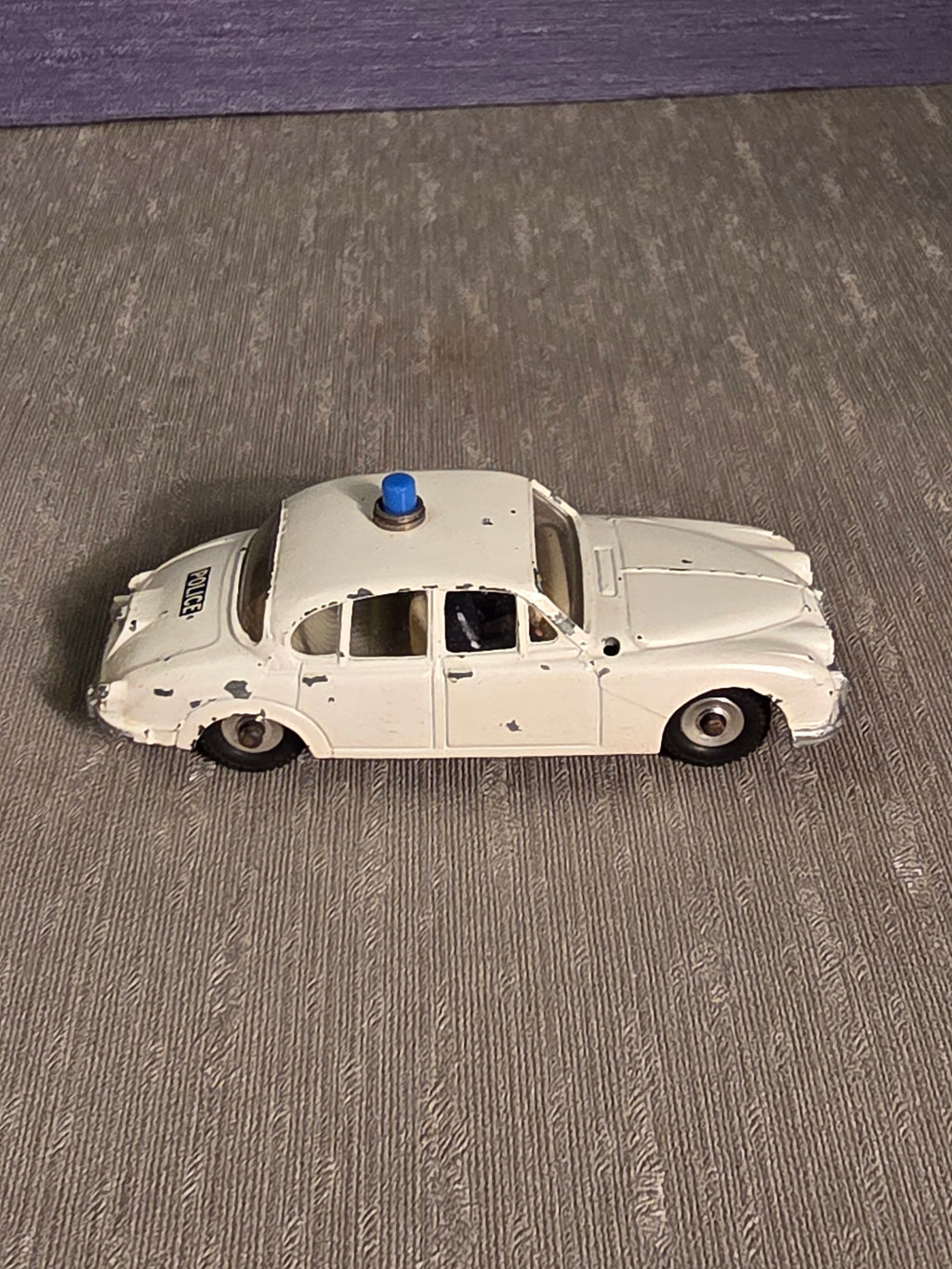 Dinky Politibil Jaguar / Police Car Jaguar