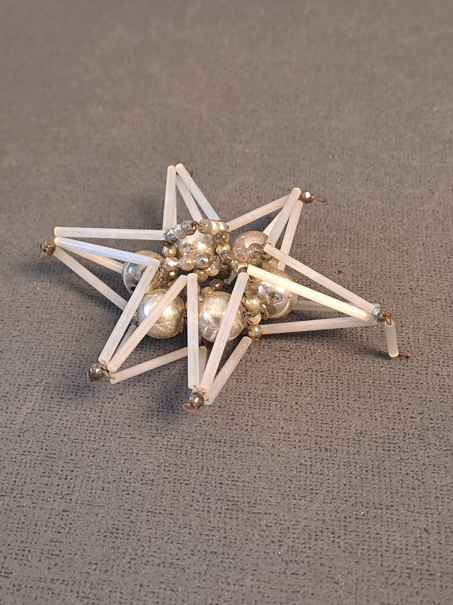Vintage Czech Christmas Star / Vintage Tjekkisk Jule Stjerne Ophæng