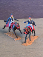 Timpo Toys U.S. Kavaleri 2 Soldater på Hest / Timpo Toys U.S. Cavalry 2 Soldiers on Horse