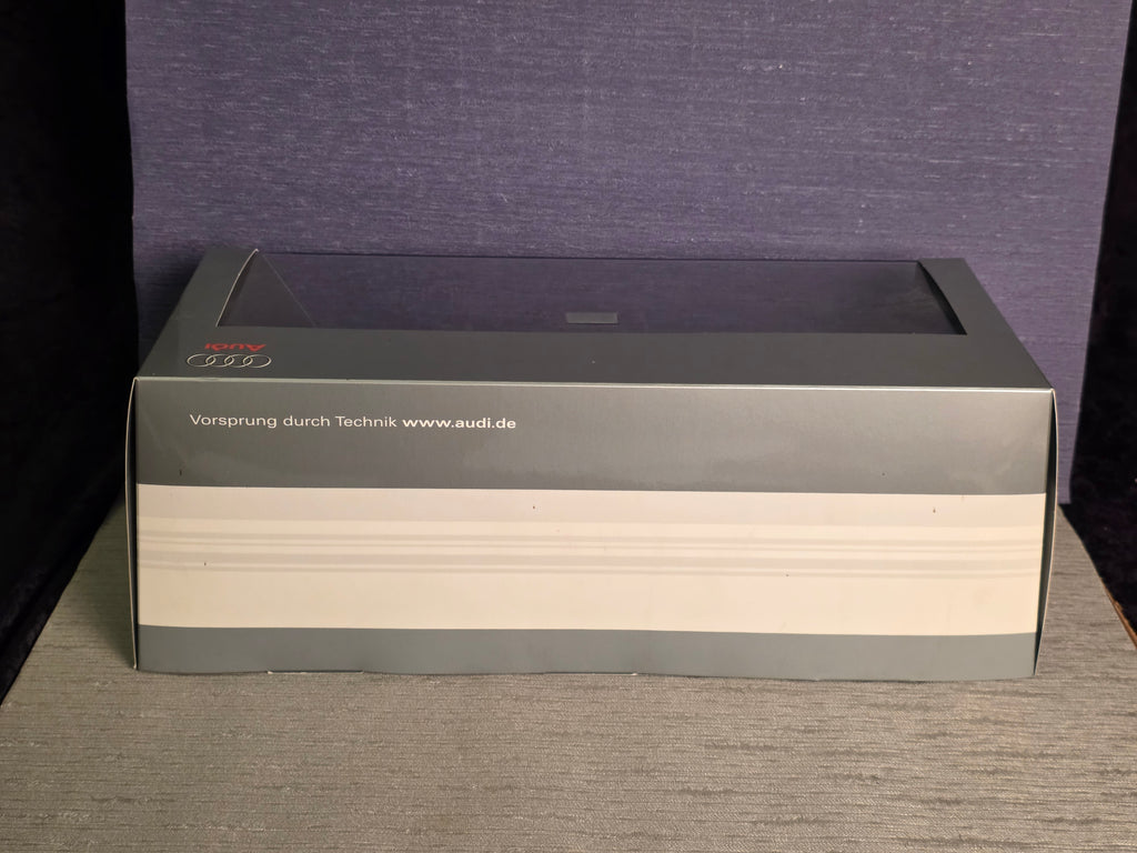 Schuco Audi Dealer Box