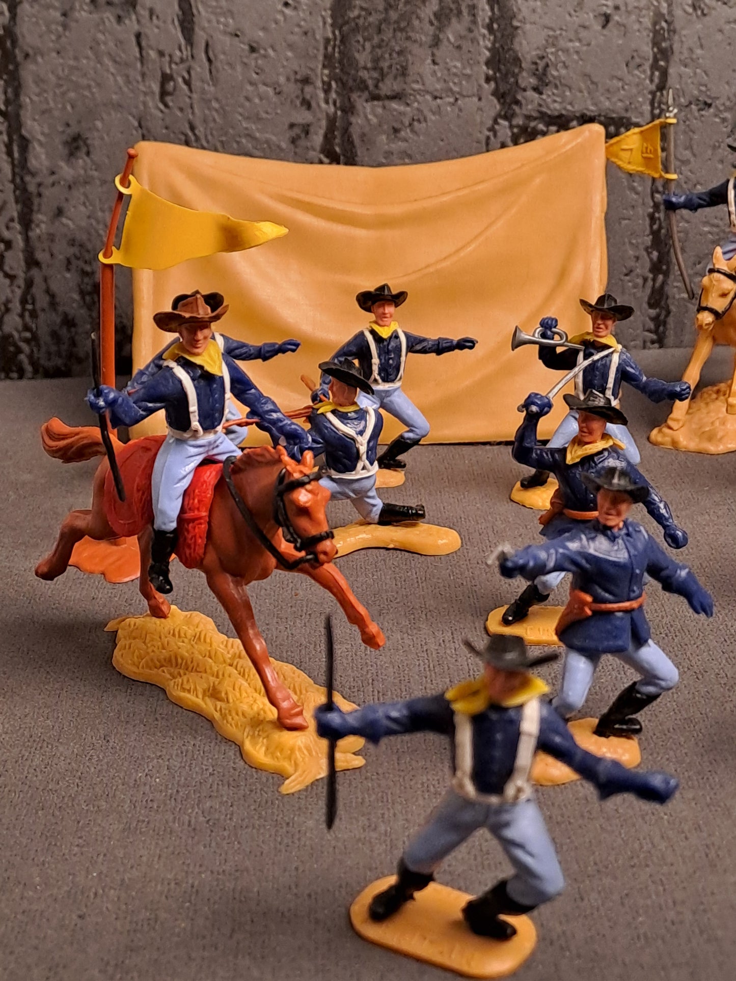 Timpo Toys U.S Cavalry Scenary