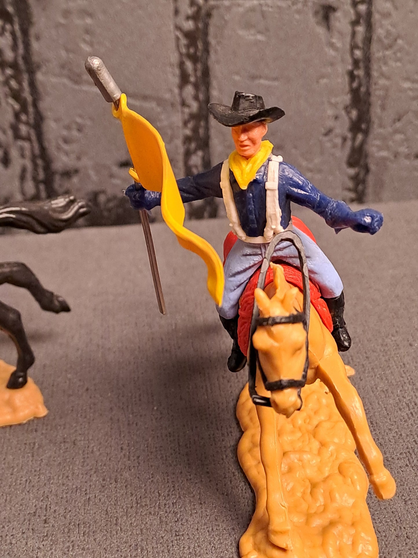 Timpo Toys U.S Cavalry Soldiers on Horse / Timpo Toys U.S Kavaleri Soldater på Hest