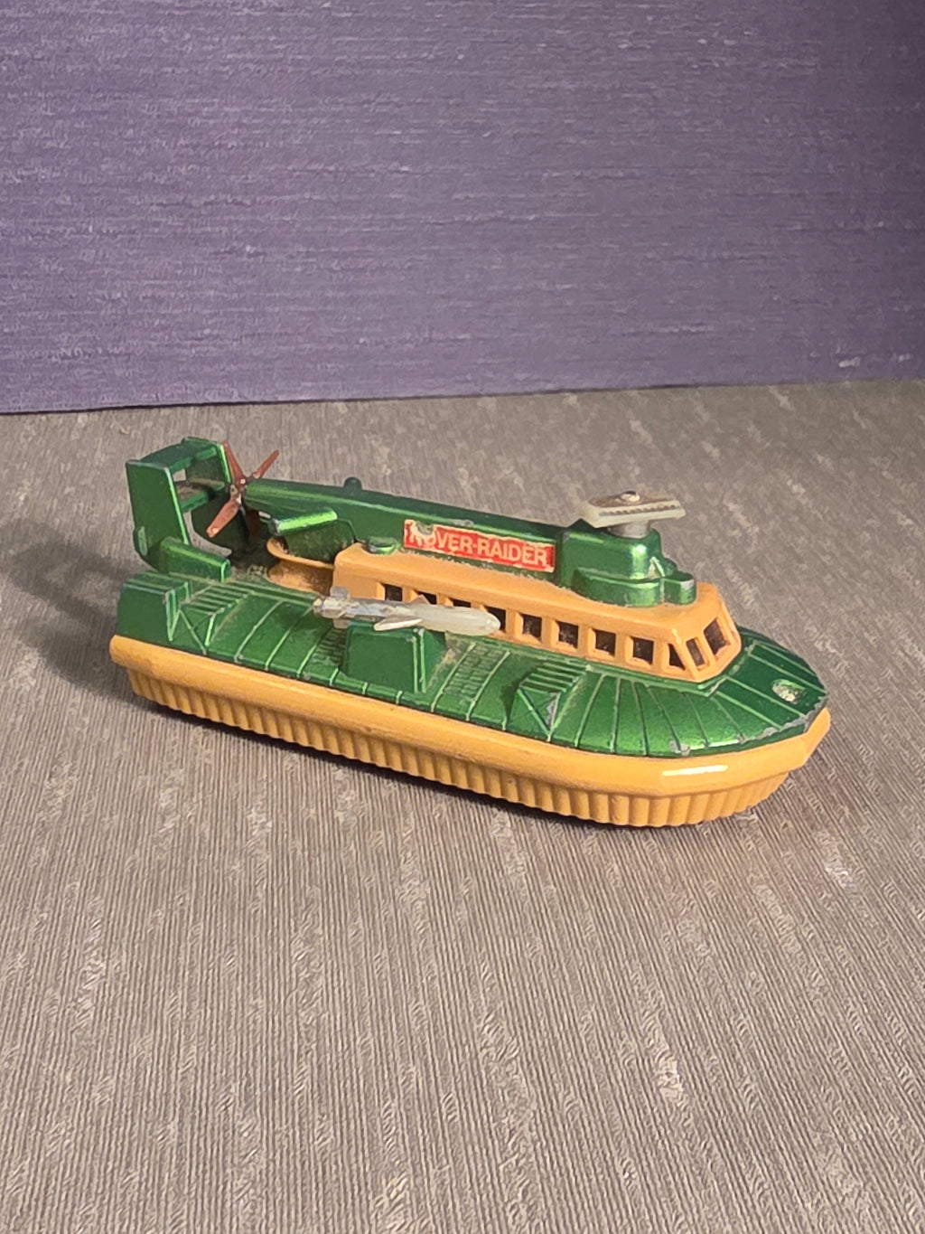 Matchbox Hover Raider