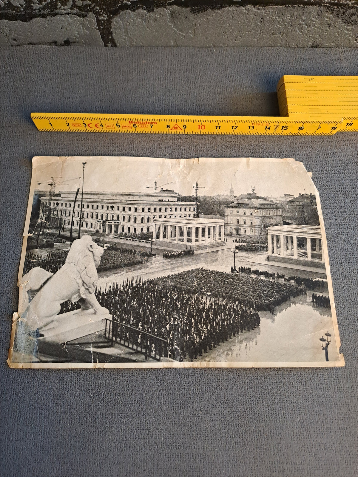 Collecting photo / Samlebillede - Formationen am 9. November 1935