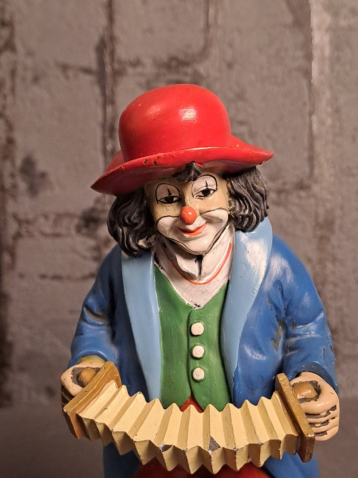 Vintage Gilde Clown with Accordion
