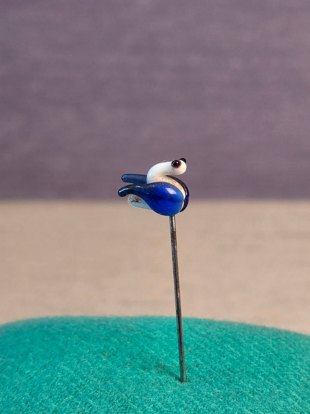 Needle Case Swan