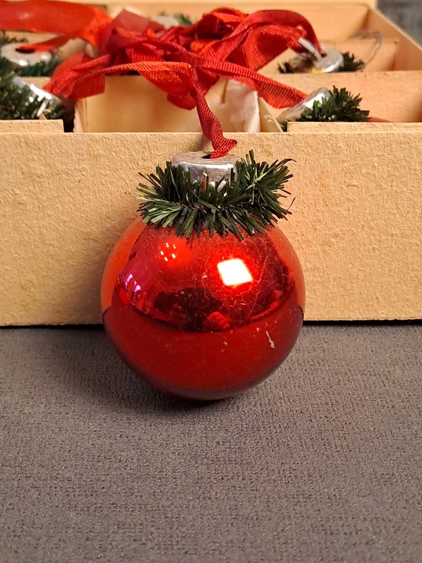 Vintage Christmas Balls 1960's / Vintage Julekugler 1960'erne