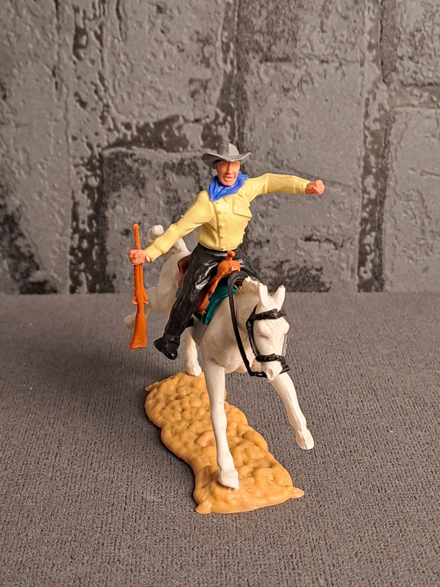 Timpo Toys Cowboy på Hest