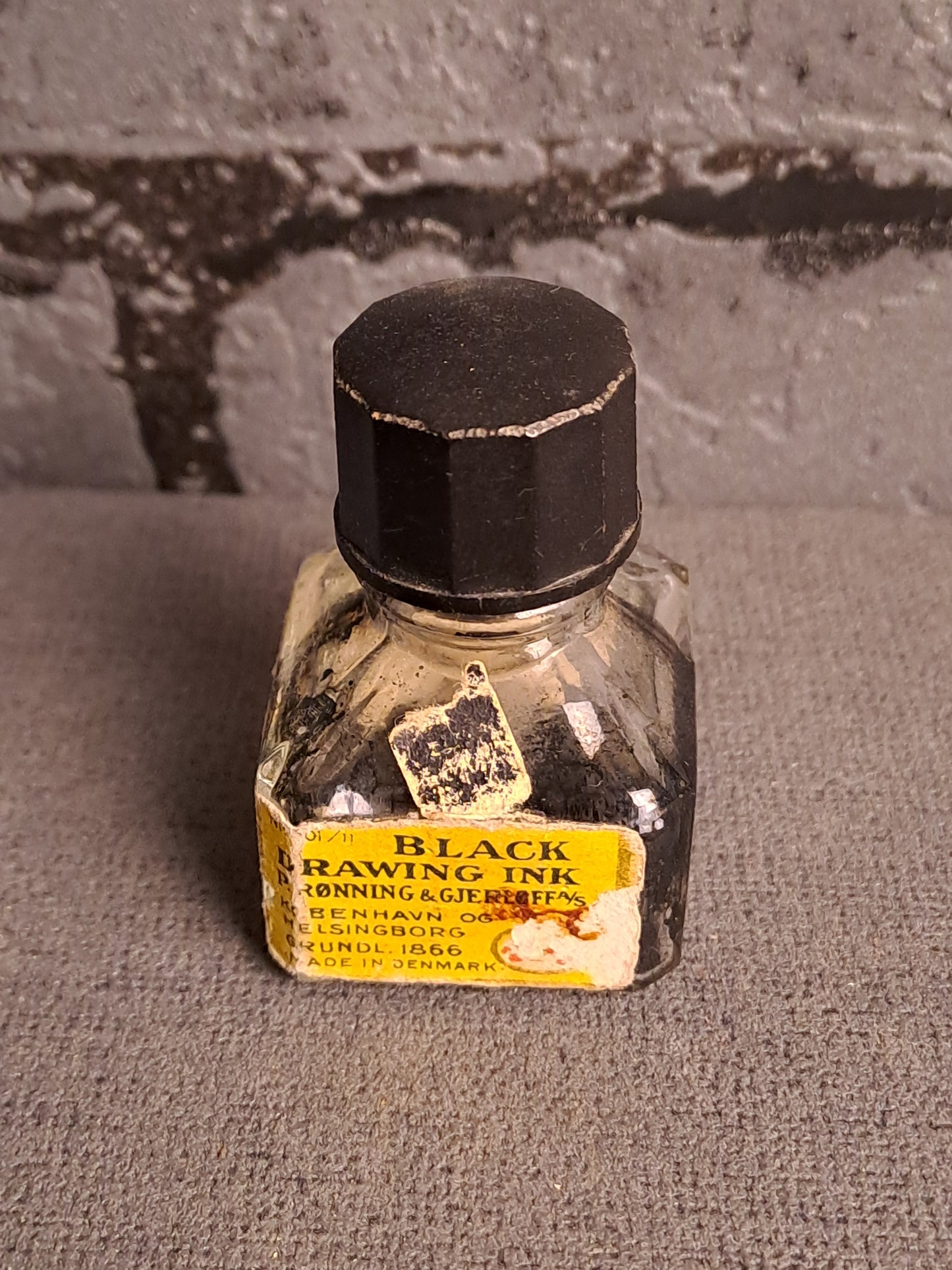 Vintage Ink Glass Bottle 1940's / Vintage Blækflaske i Glas 1940'erne